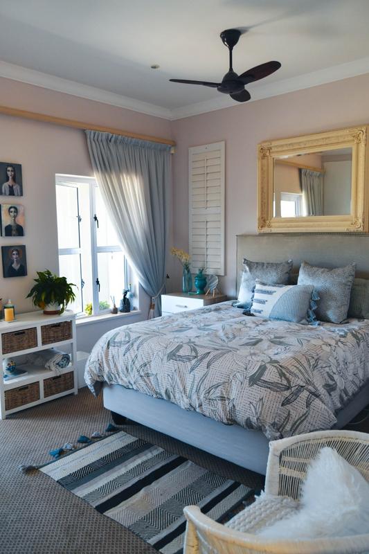 4 Bedroom Property for Sale in Simons Kloof Western Cape